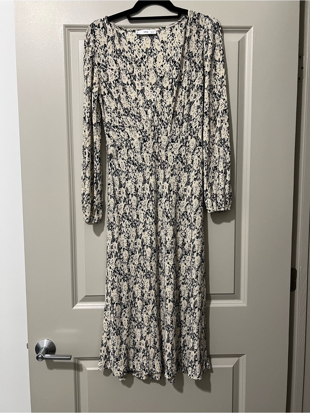 Mango Long Sleeve Floral Midi Dress - Cream & Black